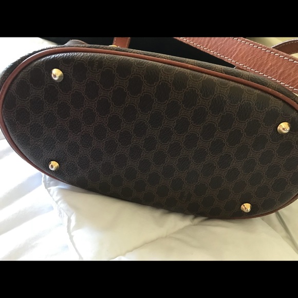 Celine || SOLD‼️Macadam Vintage Shoulder Tote - Picture 3 of 13